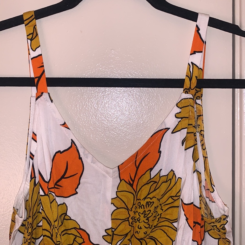 Women’s Sunflower Print Jumpsuit with Pockets - Picture 3 of 12